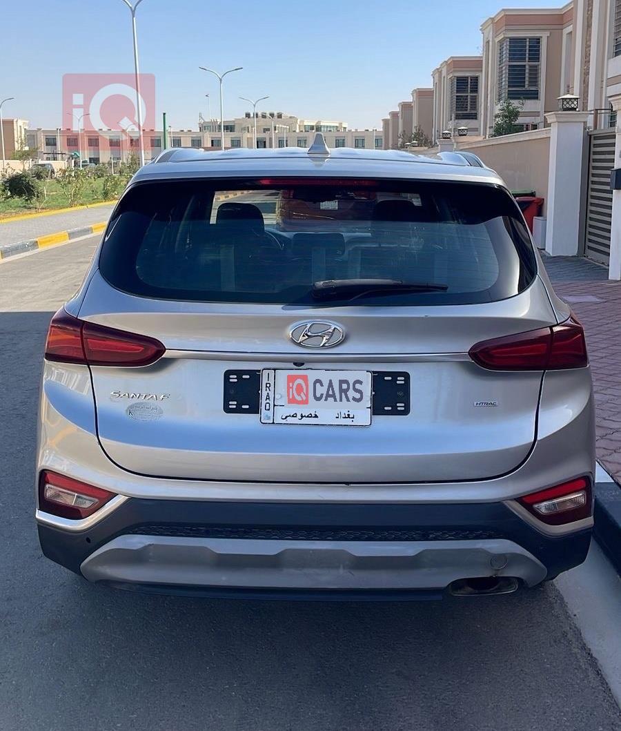 هيونداي سانتافي